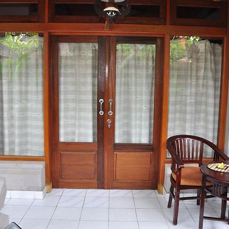 Wayan Family II Homestay อูบุด ภายนอก รูปภาพ