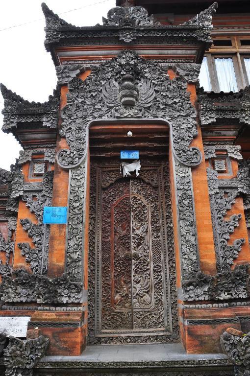 Wayan Family II Homestay อูบุด ภายนอก รูปภาพ