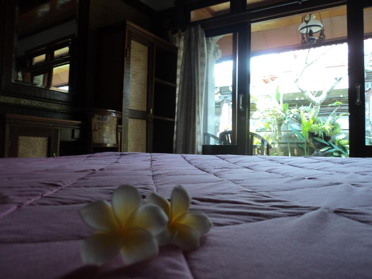 Wayan Family II Homestay อูบุด ภายนอก รูปภาพ